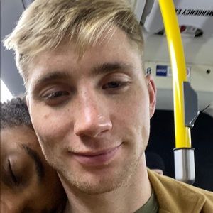 Meet your Posher, Dylan